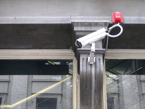 Hoe maak je blind een bewakingscamera