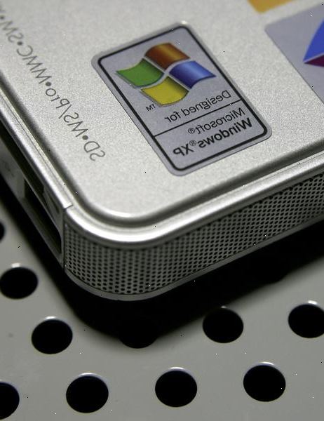 Hoe te verwijderen Windows XP en terug te keren naar een vorig besturingssysteem. Herstart de computer in veilige modus.